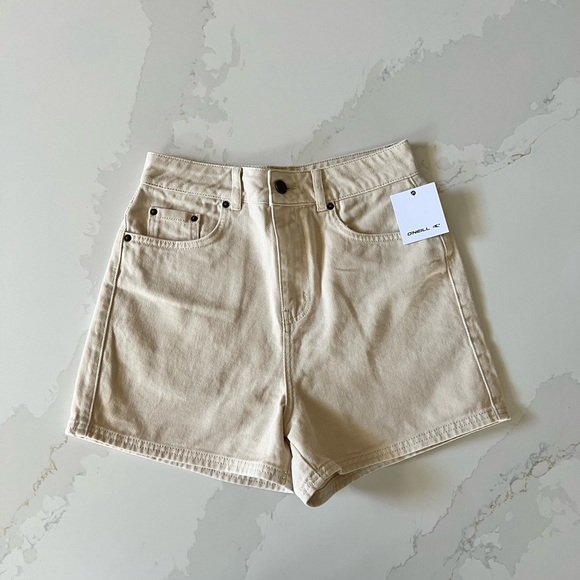 O'Neill Pants - O'Neill Eisley Denim Jean Shorts Whitecap Cream NWT Size 28 High Rise Mom Style